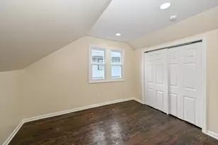7939 Hillcrest Dr, Wauwatosa, WI 53213 - Photo 22