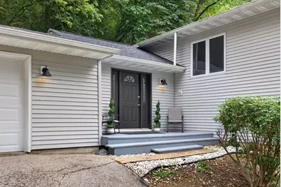 2904  Bliss Rd, La Crosse, WI 54601 - Photo 2