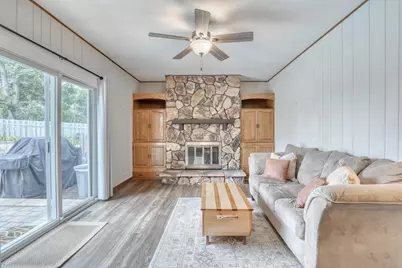 11625 W Kaul Ave, Milwaukee, WI 53225 - Photo 6