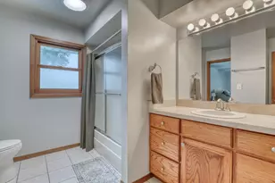 11625 W Kaul Ave, Milwaukee, WI 53225 - Photo 16