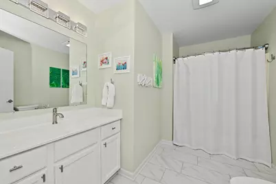 3484 W Sycamore St, Franklin, WI 53132 - Photo 22