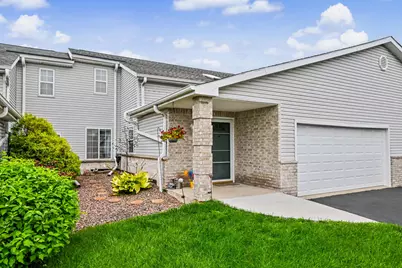3484 W Sycamore St, Franklin, WI 53132 - Photo 1