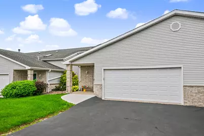 3484 W Sycamore St, Franklin, WI 53132 - Photo 32