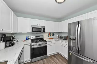 3484 W Sycamore St, Franklin, WI 53132 - Photo 12
