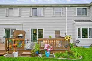 3484 W Sycamore St, Franklin, WI 53132 - Photo 28