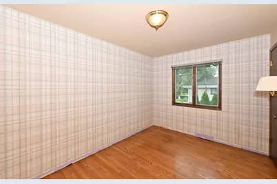 1956  Keith Ln, Grafton, WI 53024 - Photo 20