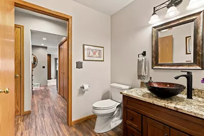 4589  Hunters Glen Dr, Sheboygan, WI 53083 - Photo 12