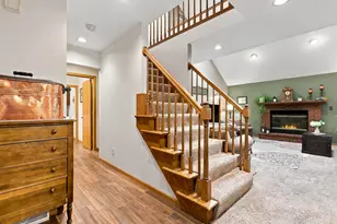 4589 Hunters Glen Dr, Sheboygan, WI 53083 - Photo 2
