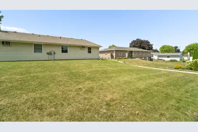 1518  Mason St, New Holstein, WI 53061 - Photo 28