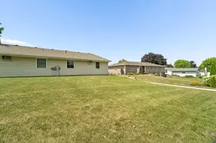 1518 Mason St, New Holstein, WI 53061 - Photo 28
