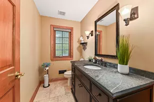 W168N10307 Wildrose Ln, Germantown, WI 53022 - Photo 16