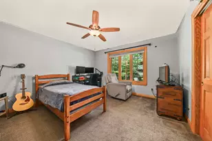 W168N10307 Wildrose Ln, Germantown, WI 53022 - Photo 18