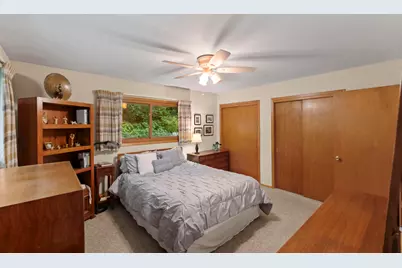 904  Lynne Ct, Waukesha, WI 53186 - Photo 30
