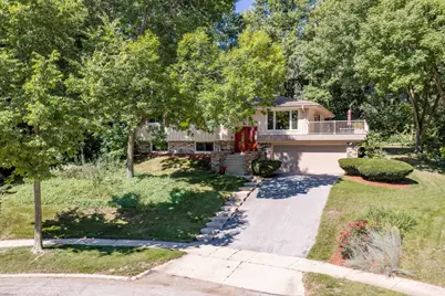 904  Lynne Ct, Waukesha, WI 53186 - Photo 50
