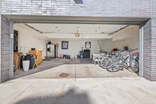 1929 N Pierce St, Milwaukee, WI 53212 - Photo 20