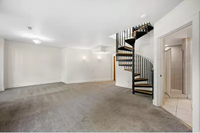 3127 N Marietta Ave #5, Milwaukee, WI 53211 - Photo 16