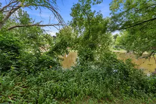 500 W Riverview Dr, Glendale, WI 53209 - Photo 26