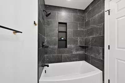 8803 W Cheyenne St, Milwaukee, WI 53224 - Photo 24