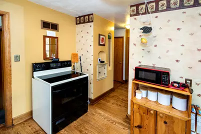 3130 S 35th St, Milwaukee, WI 53215 - Photo 14