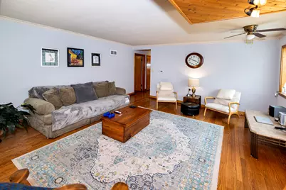 3130 S 35th St, Milwaukee, WI 53215 - Photo 4