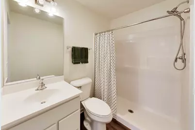 1420 E Longneedle Ln, Elkhorn, WI 53121 - Photo 14