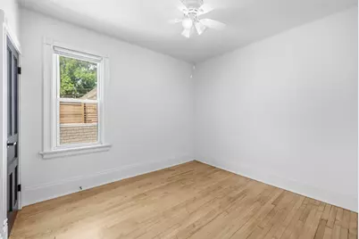 2045 N Hubbard St #2047, Milwaukee, WI 53212 - Photo 12