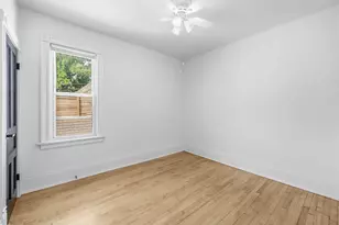 2045 N Hubbard St, Milwaukee, WI 53212 - Photo 12