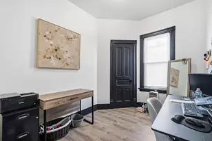 2045 N Hubbard St, Milwaukee, WI 53212 - Photo 24