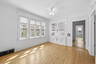 2045 N Hubbard St, Milwaukee, WI 53212 - Photo 18