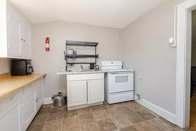 8513 W North Ave #8515, Wauwatosa, WI 53226 - Photo 44