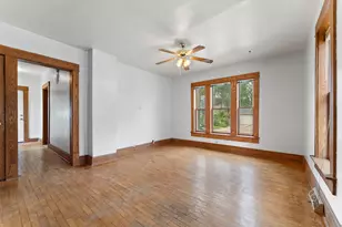 1016 E Vine St, Appleton, WI 54911 - Photo 6