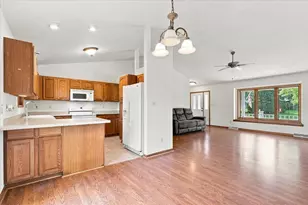 300 Martin Dr, Fredonia, WI 53021 - Photo 12