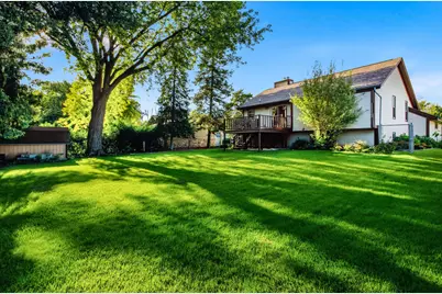 307  James St, Watertown, WI 53098 - Photo 32