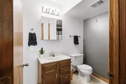 307  James St, Watertown, WI 53098 - Photo 28