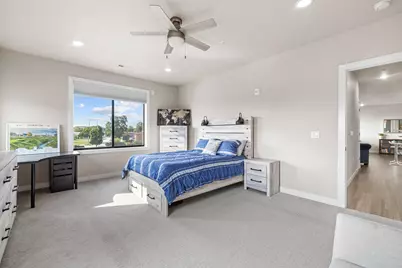 750 S Pier Dr #12, Sheboygan, WI 53081 - Photo 14