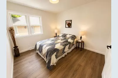 4533 N 73rd St, Milwaukee, WI 53218 - Photo 10
