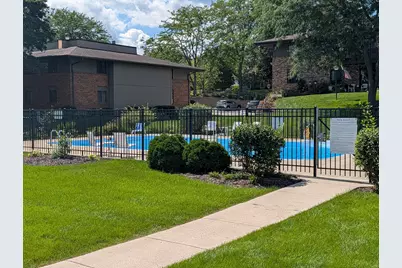 372  Park Hill Dr #H, Pewaukee, WI 53072 - Photo 20