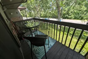 372 Park Hill Dr, Pewaukee, WI 53072 - Photo 16