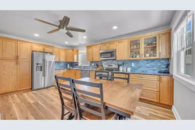 2514  Wedemeyer St, Sheboygan, WI 53081 - Photo 16