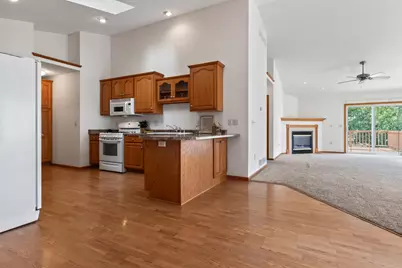 820  Chief Kewaskum Pl, Kewaskum, WI 53040 - Photo 8