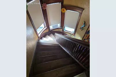2109  Washington Ave #Lower, Front, Racine, WI 53403 - Photo 6