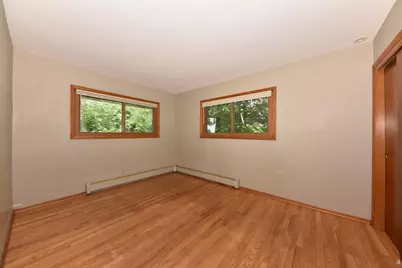 12810 W Meadow Ln, New Berlin, WI 53151 - Photo 24
