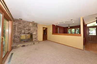 12810 W Meadow Ln, New Berlin, WI 53151 - Photo 4