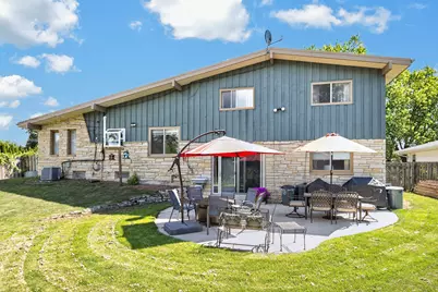 8755 N Pelham Pkwy, Bayside, WI 53217 - Photo 2