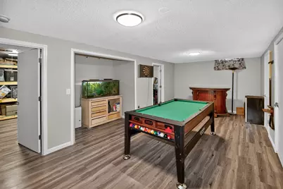 8755 N Pelham Pkwy, Bayside, WI 53217 - Photo 32