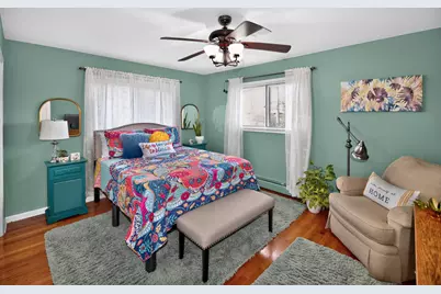 8755 N Pelham Pkwy, Bayside, WI 53217 - Photo 20