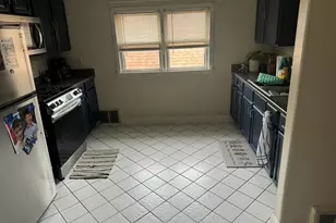 1205 S 74th St, West Allis, WI 53214 - Photo 20