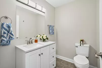 802 S 92nd St, West Allis, WI 53214 - Photo 10
