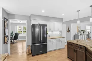 1323 Spinnaker Dr, Port Washington, WI 53074 - Photo 12