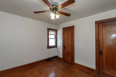 2209 S 63rd St, West Allis, WI 53219 - Photo 18